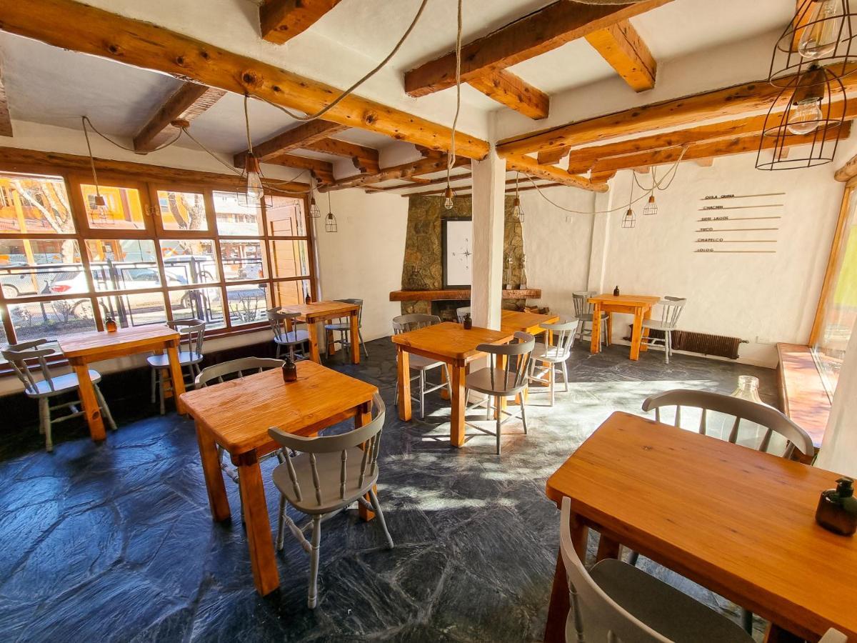 Hosteria Las Lucarnas San Martín de los Andes 外观 照片