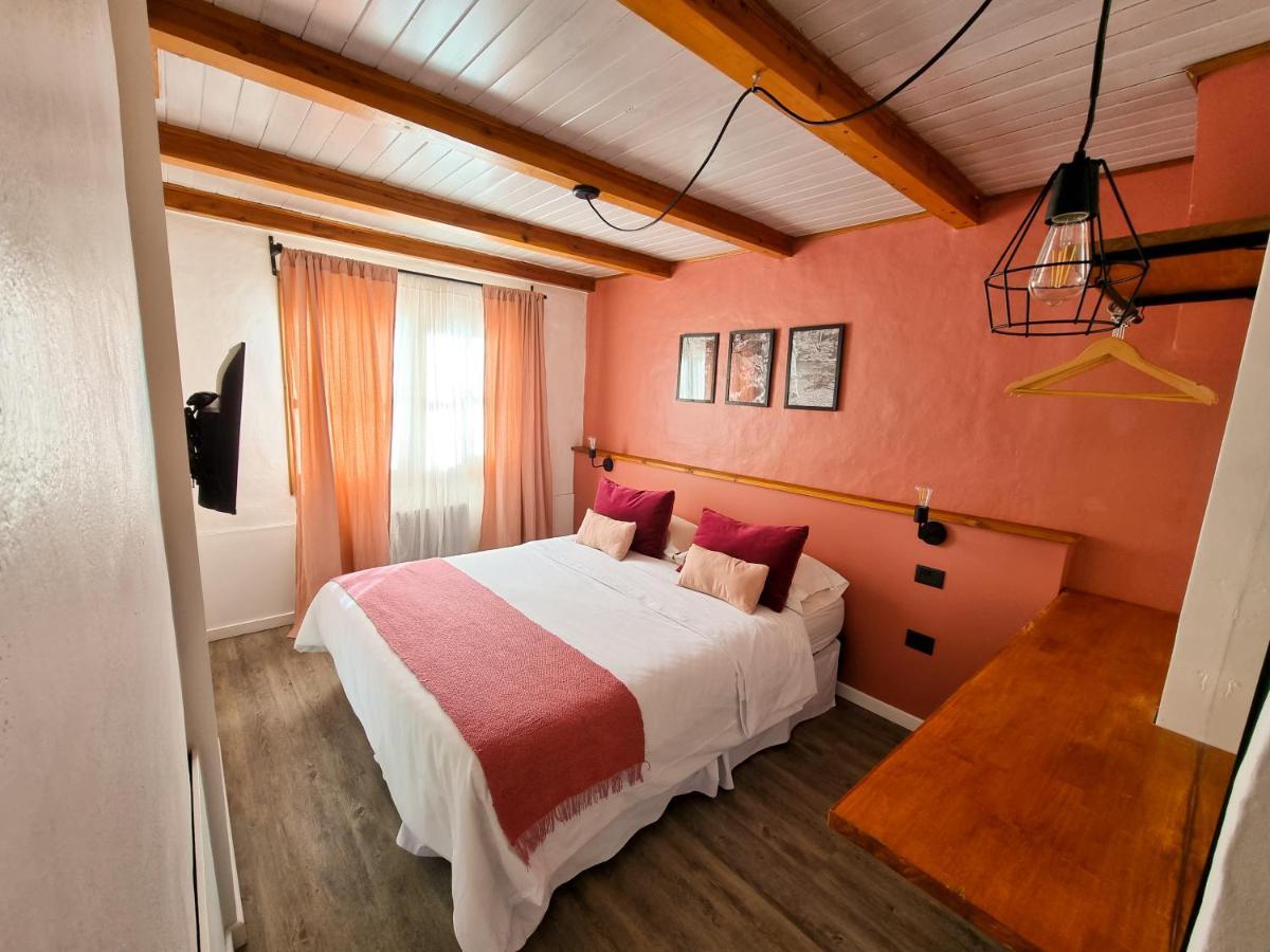 Hosteria Las Lucarnas San Martín de los Andes 外观 照片