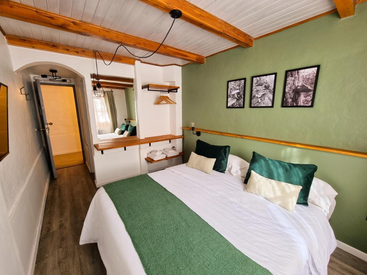 Hosteria Las Lucarnas San Martín de los Andes 外观 照片